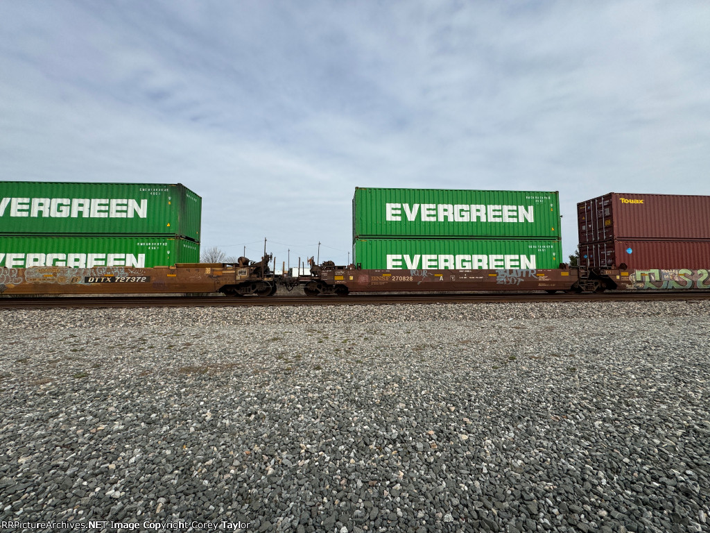 BNSF 270828